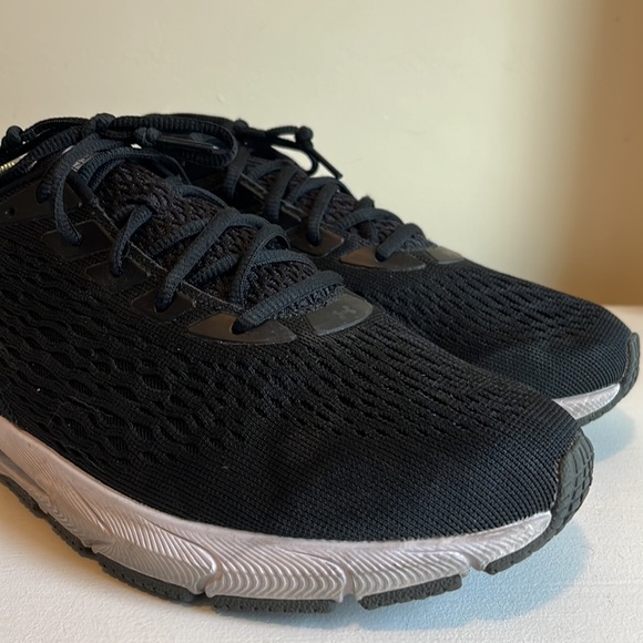 Under Armour Men's HOVR Sonic 3 Black White Running Shoes Size 12 - Picture 7 of 11